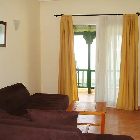 Ξενοδοχείο με διαμερίσματα Kaynak Apart *
